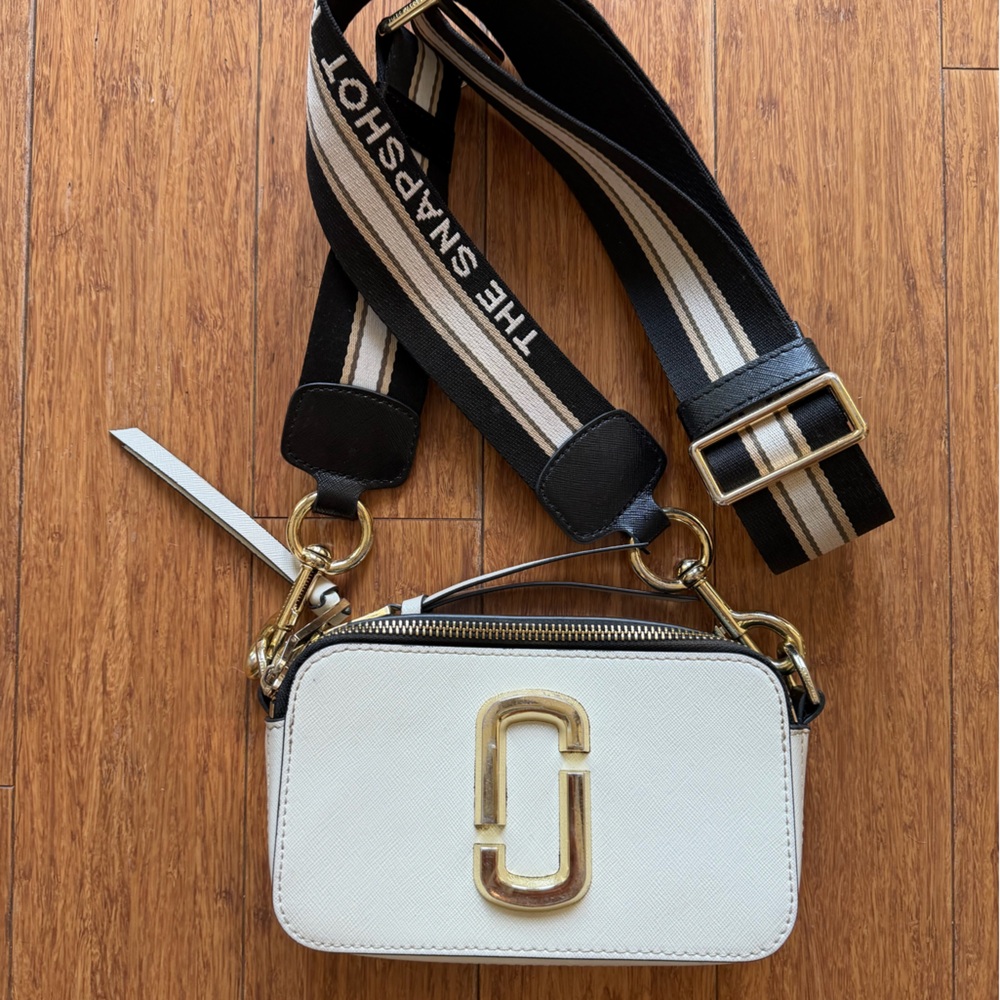 Marc Jacobs Snapshot Cream and Gold Crossbody